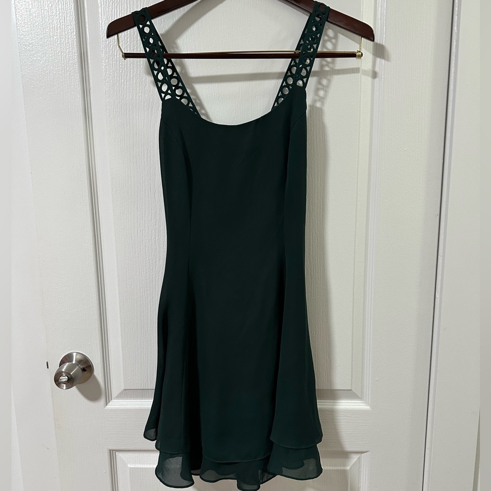Late Edition brand Vintage Elegant Green Sleeveless Dress